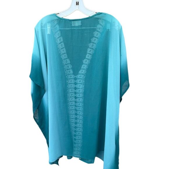 Beaches & Boho Size OSFM semi sheer beach cover - Picture 6 of 6